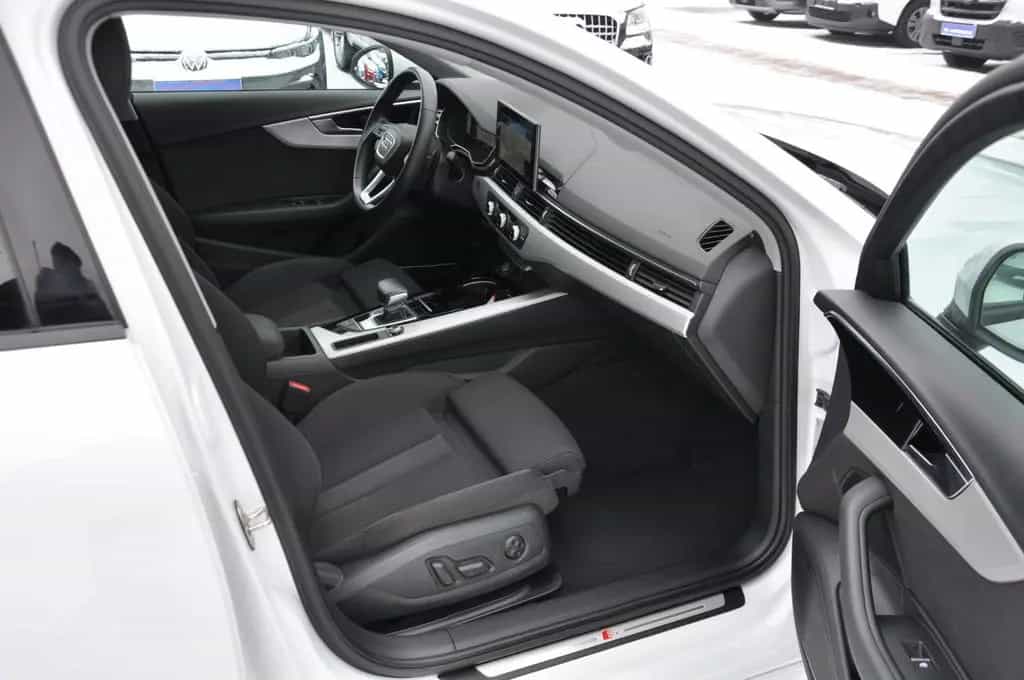Audi A4 Avant 35 TDI S line STANDH-MATRIX-B&O-CAM-19" 11/2021-photo-19