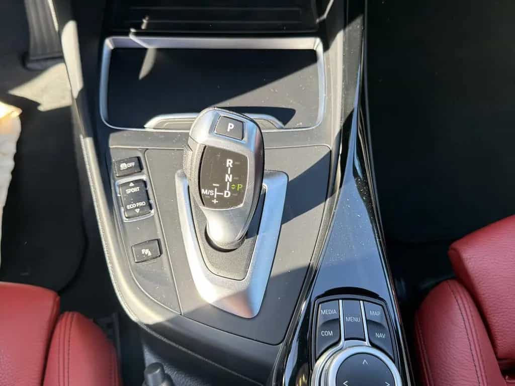 BMW 218 d Sport Line 04/2019-photo-10