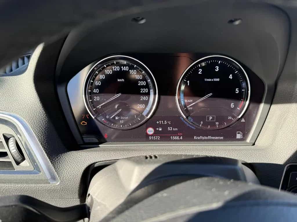 BMW 218 d Sport Line 04/2019-photo-11