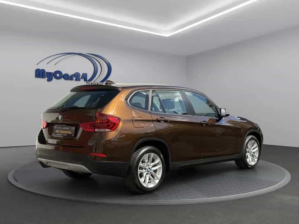 BMW X1 18i Autom. I SZH I PDC I AHK I 4Season 06/2014-photo-10