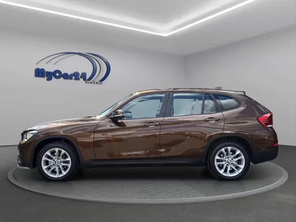 BMW X1 18i Autom. I SZH I PDC I AHK I 4Season 06/2014-photo-11
