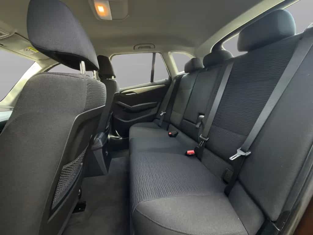 BMW X1 18i Autom. I SZH I PDC I AHK I 4Season 06/2014-photo-16