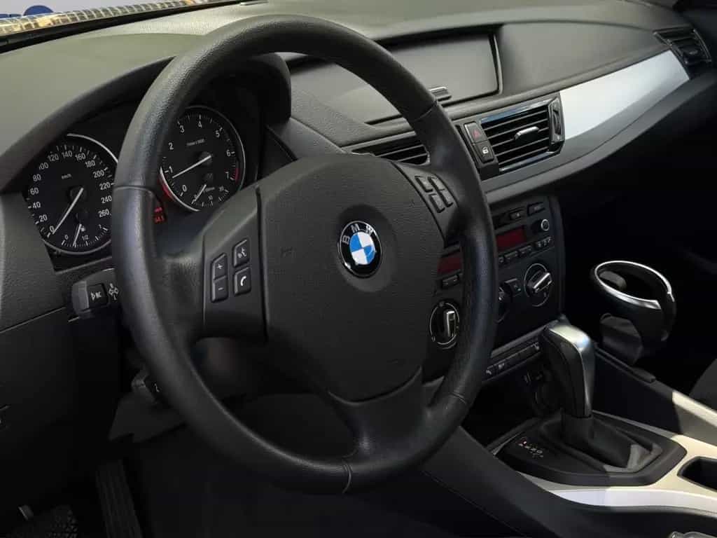 BMW X1 18i Autom. I SZH I PDC I AHK I 4Season 06/2014-photo-21