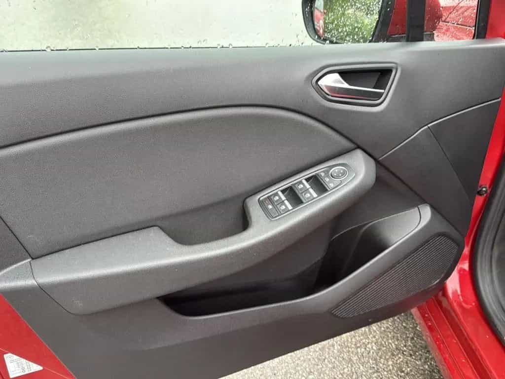 Renault Clio Experience Bluetooth LED Klima el. Fenster 02/2020-photo-8