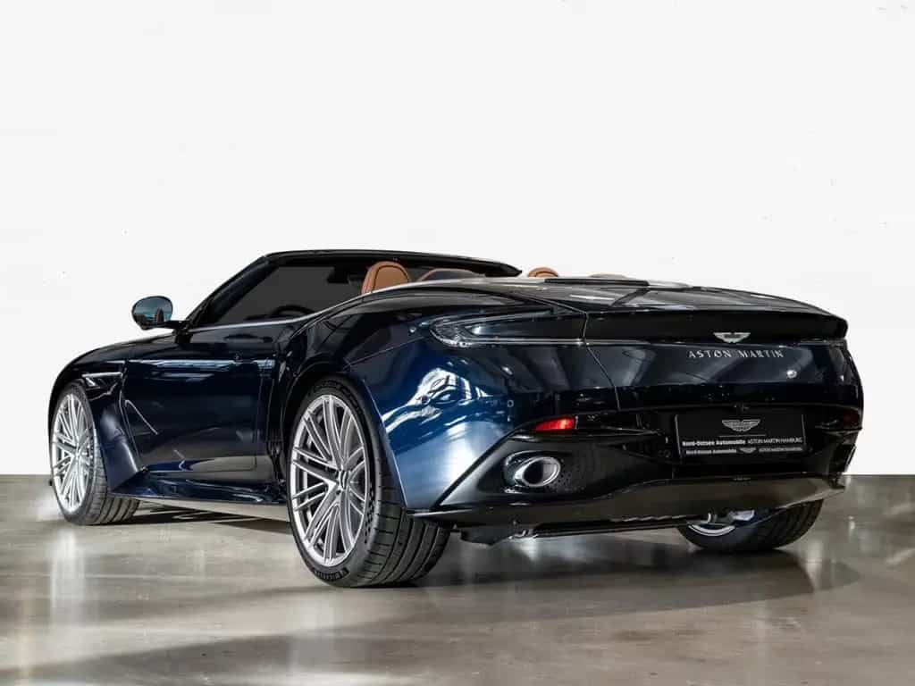 Aston Martin DB12 Volante Aston Martin Hamburg null-photo-1