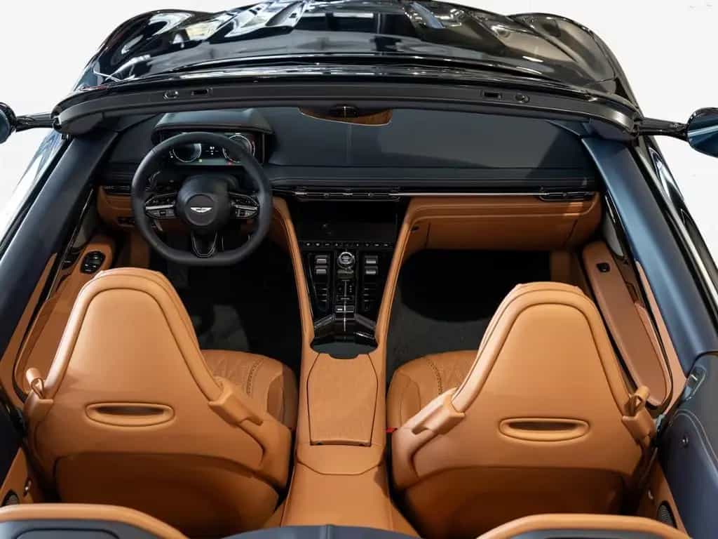 Aston Martin DB12 Volante Aston Martin Hamburg null-photo-13