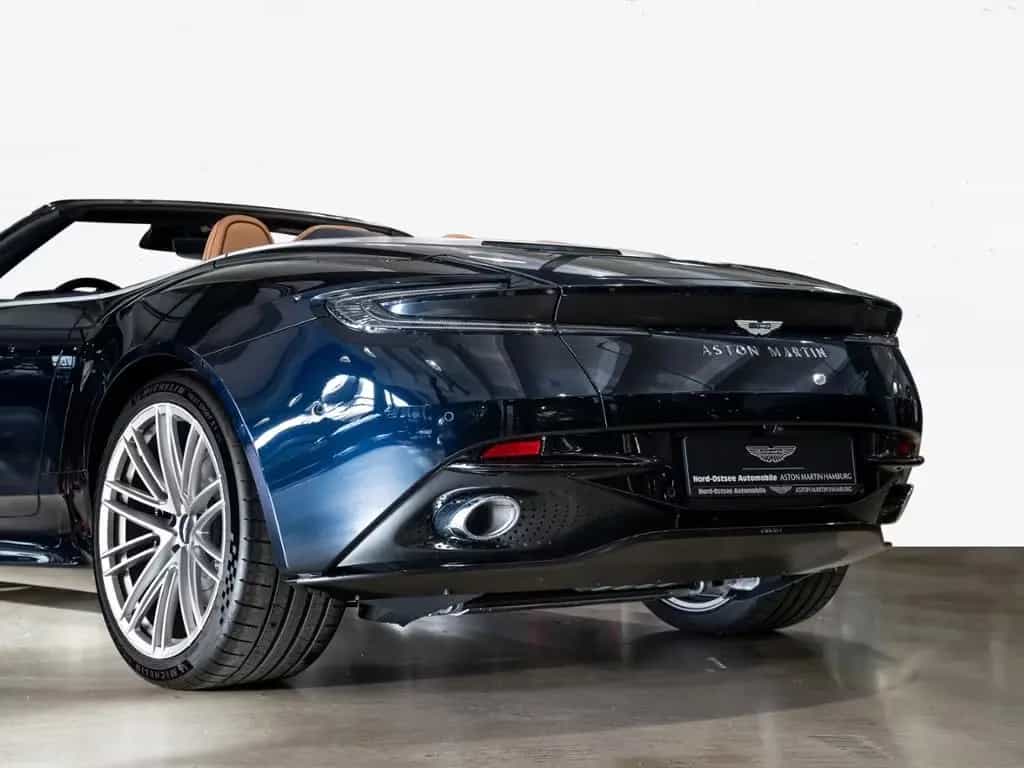 Aston Martin DB12 Volante Aston Martin Hamburg null-photo-26