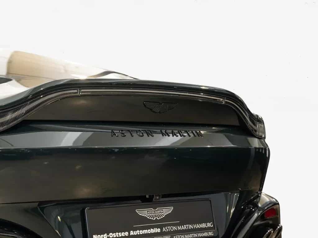 Aston Martin V8 Vantage Vantage V8 Coupe Aston Martin Hamburg null-photo-22