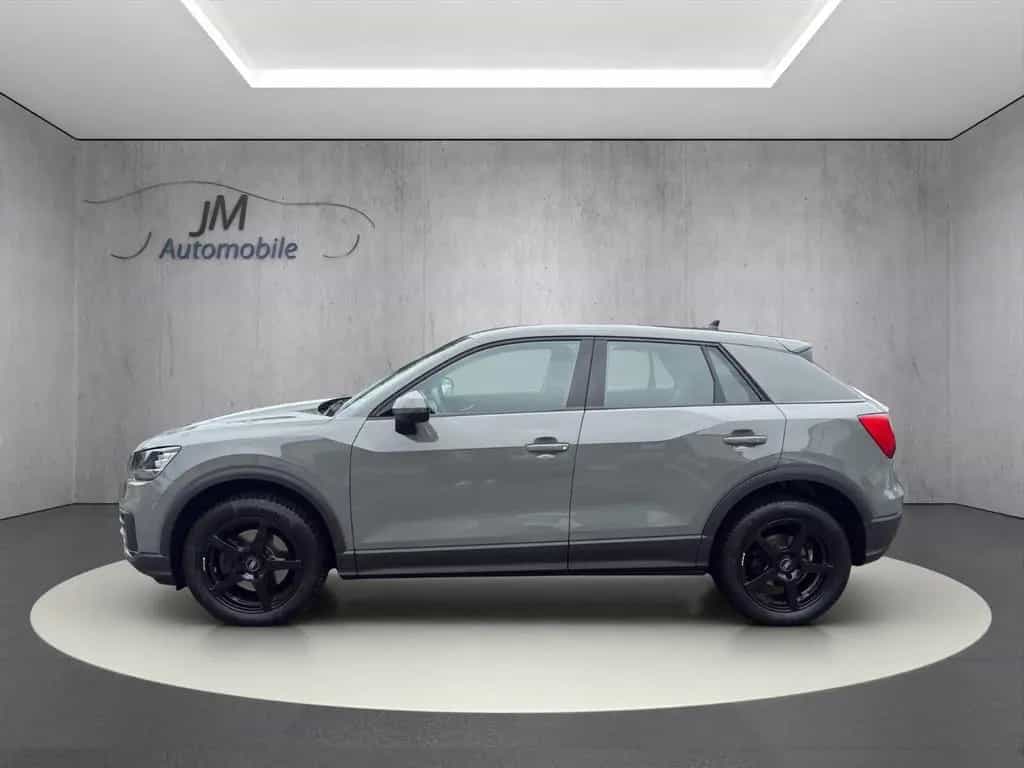 Audi Q2 35 TDI quattro Leder Navi 04/2019-photo-3