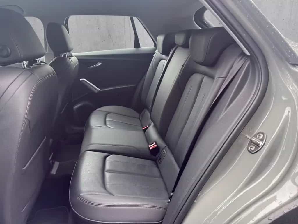 Audi Q2 35 TDI quattro Leder Navi 04/2019-photo-9
