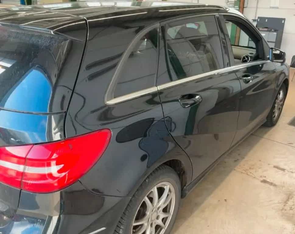 Mercedes-Benz B 180 B B 180 09/2014-photo-14