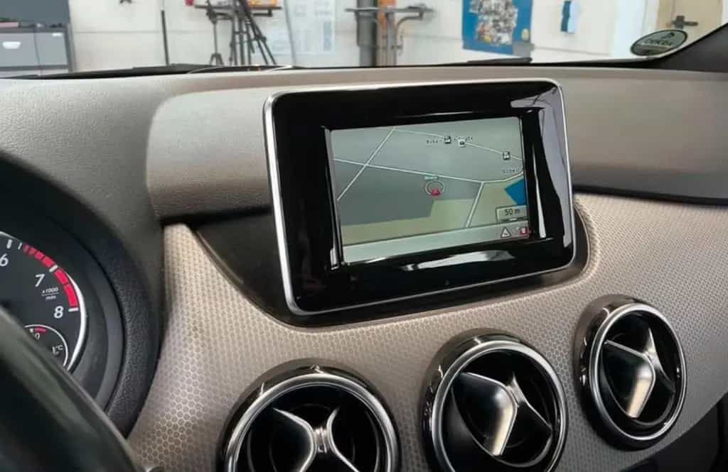 Mercedes-Benz B 180 B B 180 09/2014-photo-7