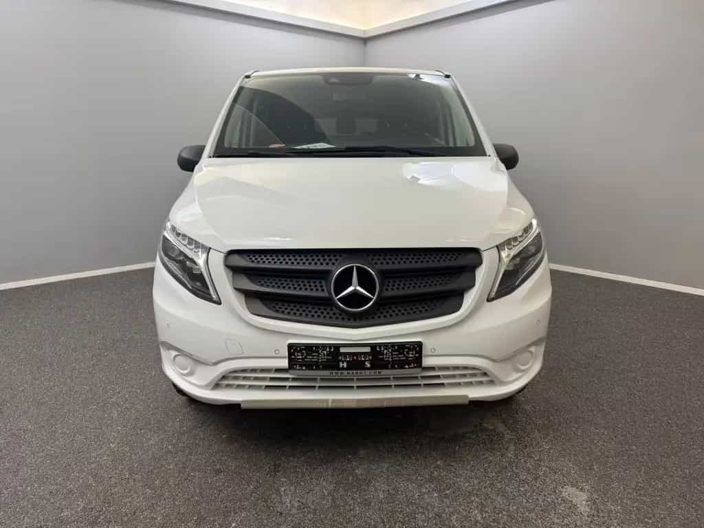 Mercedes-Benz Vito Tourer 119 Kompakt*IGLHAUT ALLRAD*NP 93.000 09/2019-photo-1
