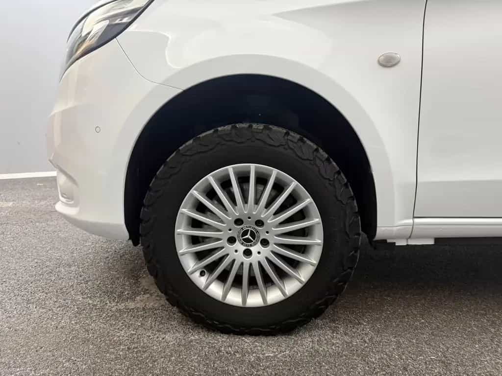 Mercedes-Benz Vito Tourer 119 Kompakt*IGLHAUT ALLRAD*NP 93.000 09/2019-photo-3