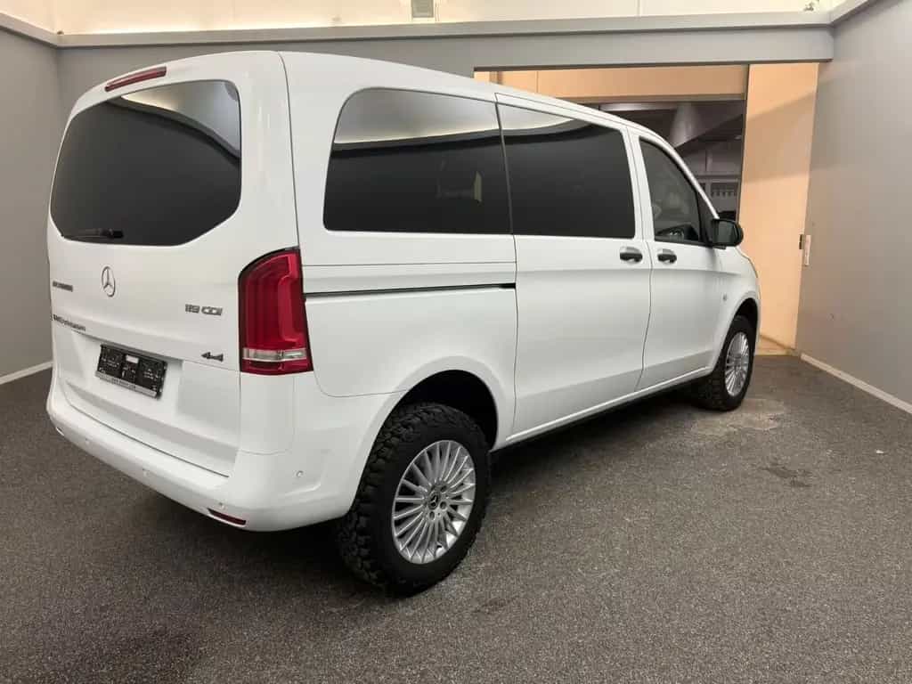 Mercedes-Benz Vito Tourer 119 Kompakt*IGLHAUT ALLRAD*NP 93.000 09/2019-photo-6