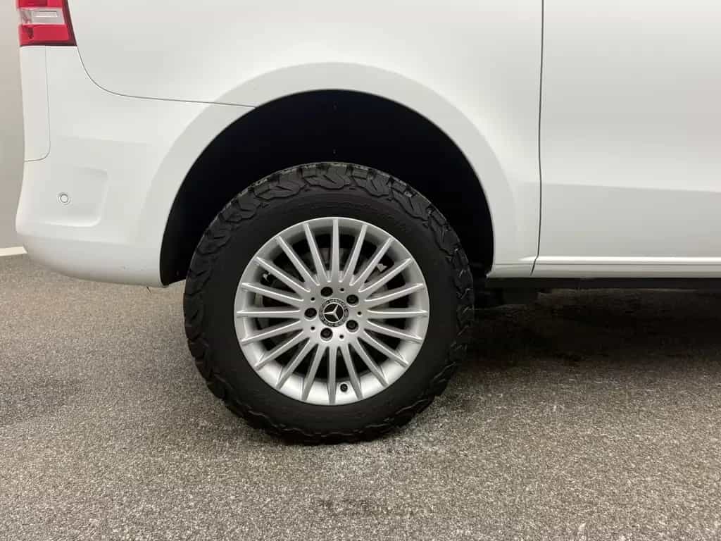 Mercedes-Benz Vito Tourer 119 Kompakt*IGLHAUT ALLRAD*NP 93.000 09/2019-photo-7