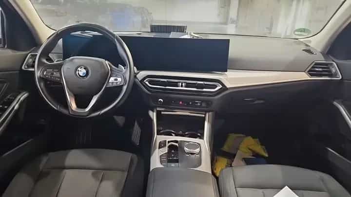 BMW 320 d xDrive T Shadow-Line WIDE*LED*CARPLAY*MEGA 07/2023-photo-4