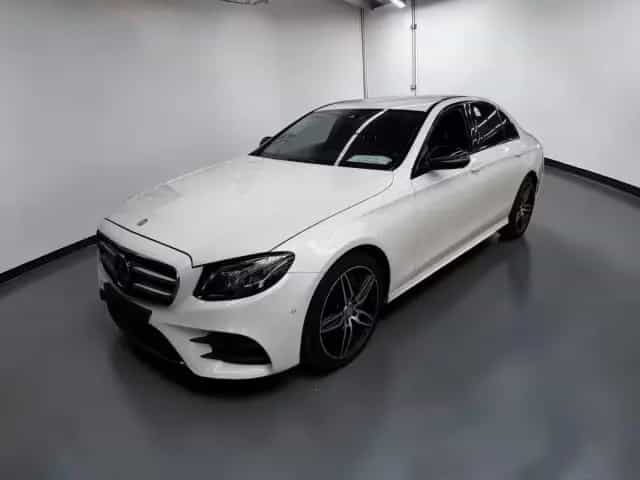 Mercedes-Benz E 220 d Limo AMG Line INTI-LIGHT*KAM*CARPLAY*WIDE 06/2016-photo-0
