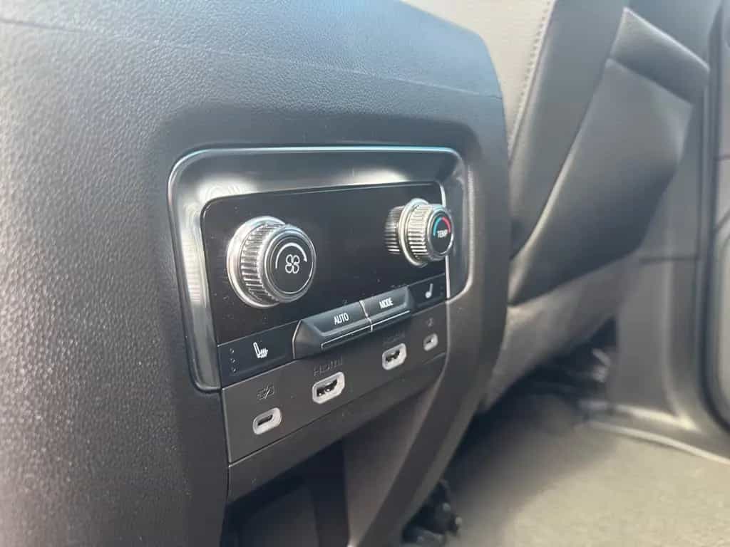 GMC Yukon Denali//LPG//"24"LA CANTI"//ALL BLACK// 03/2026-photo-14