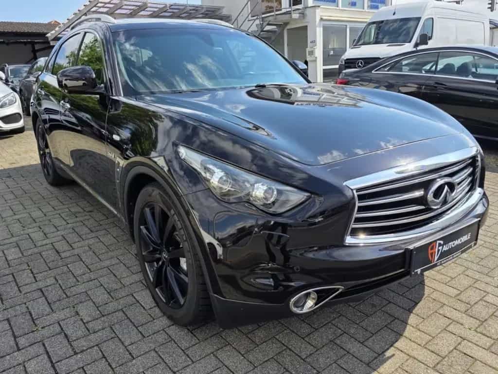 Infiniti QX70 30d S 01/2016-photo-0