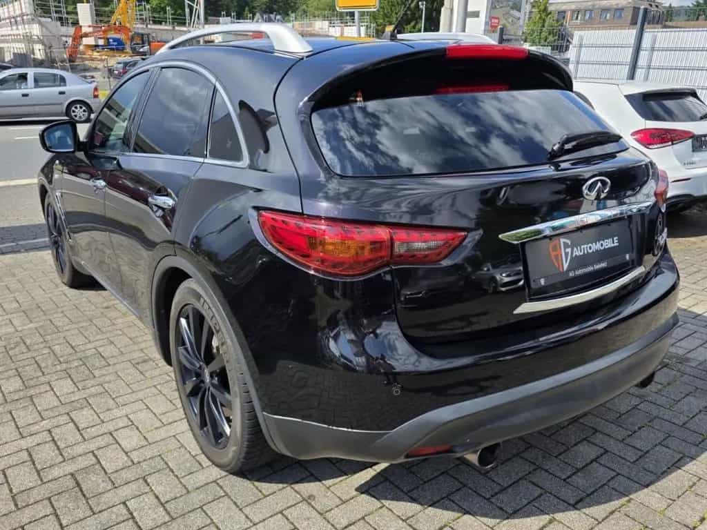 Infiniti QX70 30d S 01/2016-photo-2