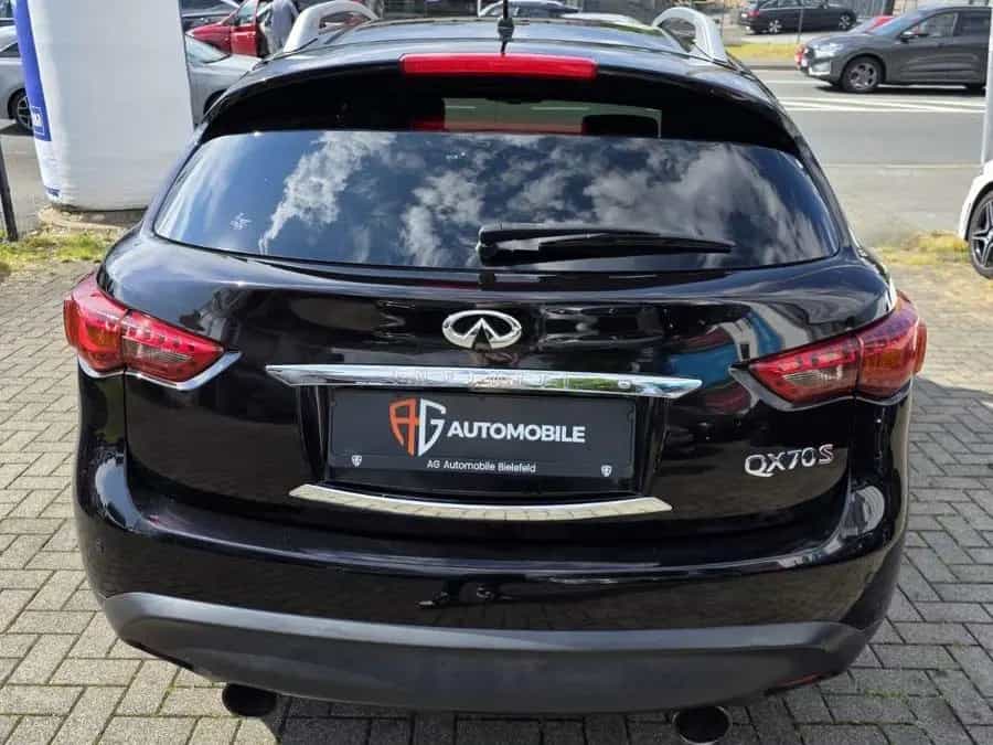 Infiniti QX70 30d S 01/2016-photo-3