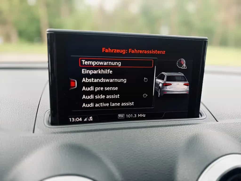 Audi A3 Sportback 3x S line+Virtual+Pano+ACC+B&O+TW+ 08/2018-photo-22