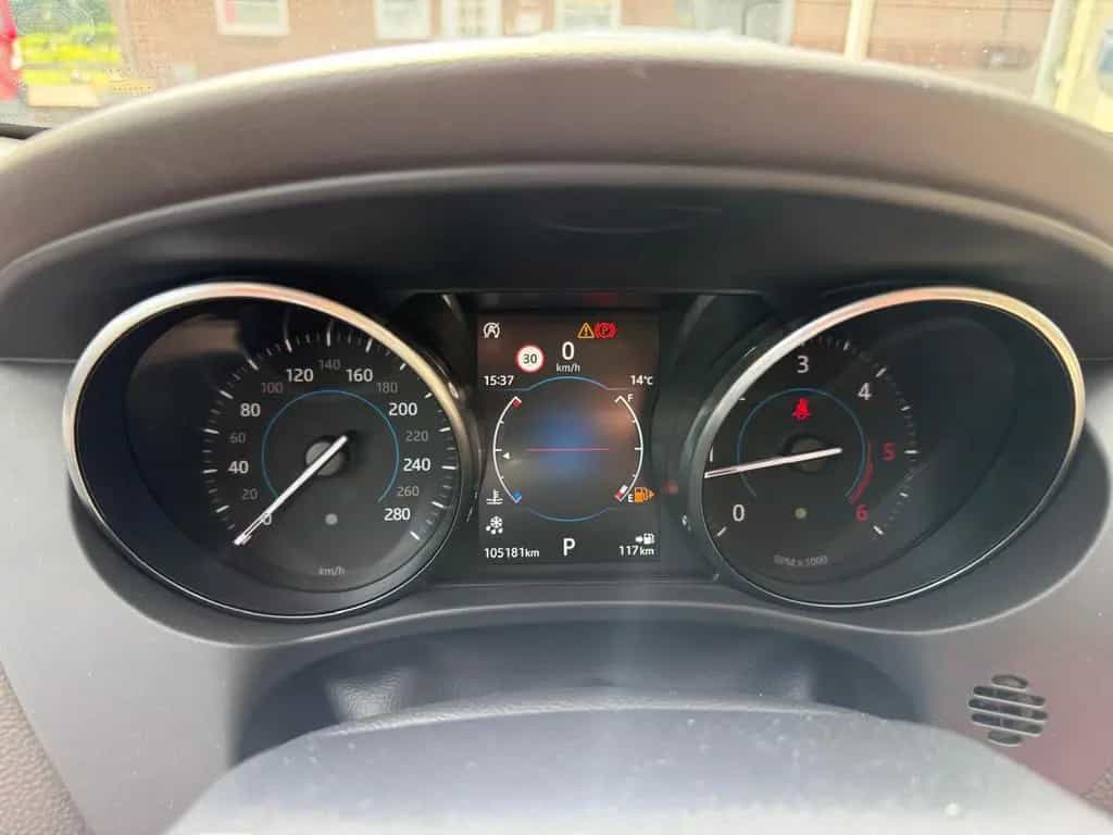 Jaguar F-Pace F Prestige AWD Rückfahrkamera AHK PDC 09/2018-photo-12