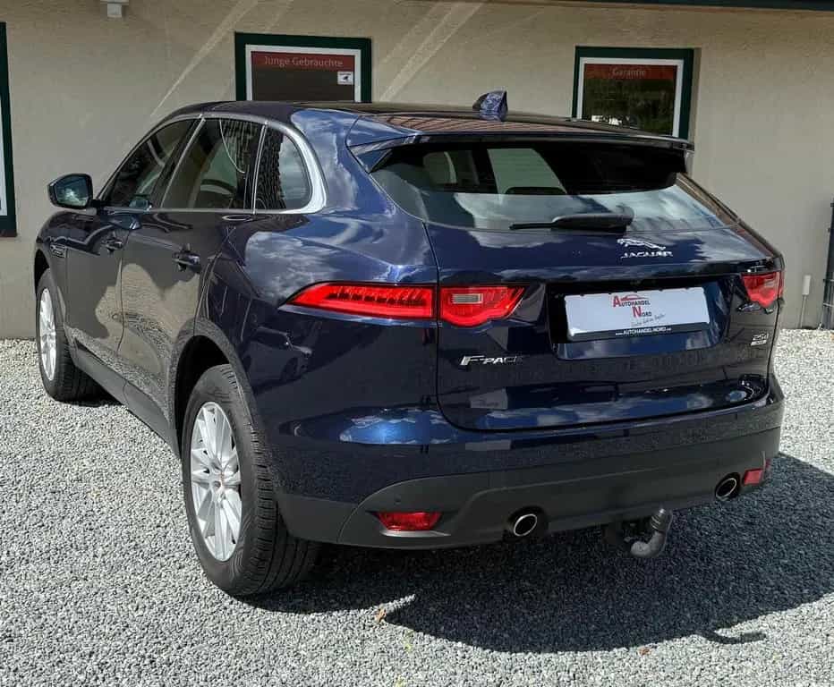 Jaguar F-Pace F Prestige AWD Rückfahrkamera AHK PDC 09/2018-photo-3