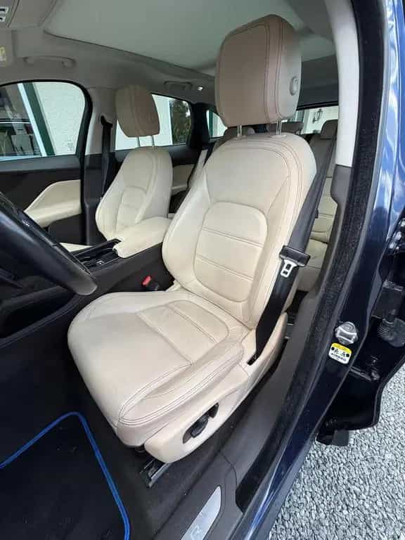 Jaguar F-Pace F Prestige AWD Rückfahrkamera AHK PDC 09/2018-photo-6