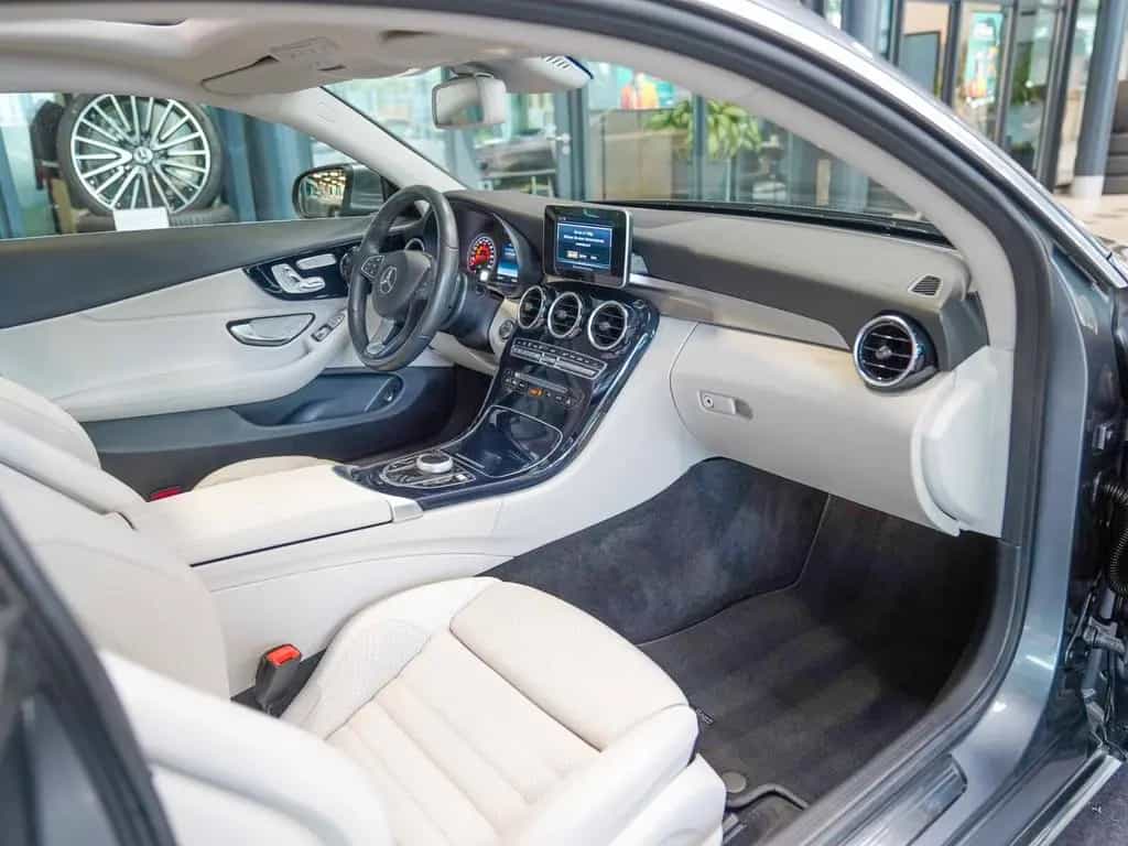 Mercedes-Benz C 200 Coupé kristallgrau Panorama Memory AHK ILS 03/2017-photo-11