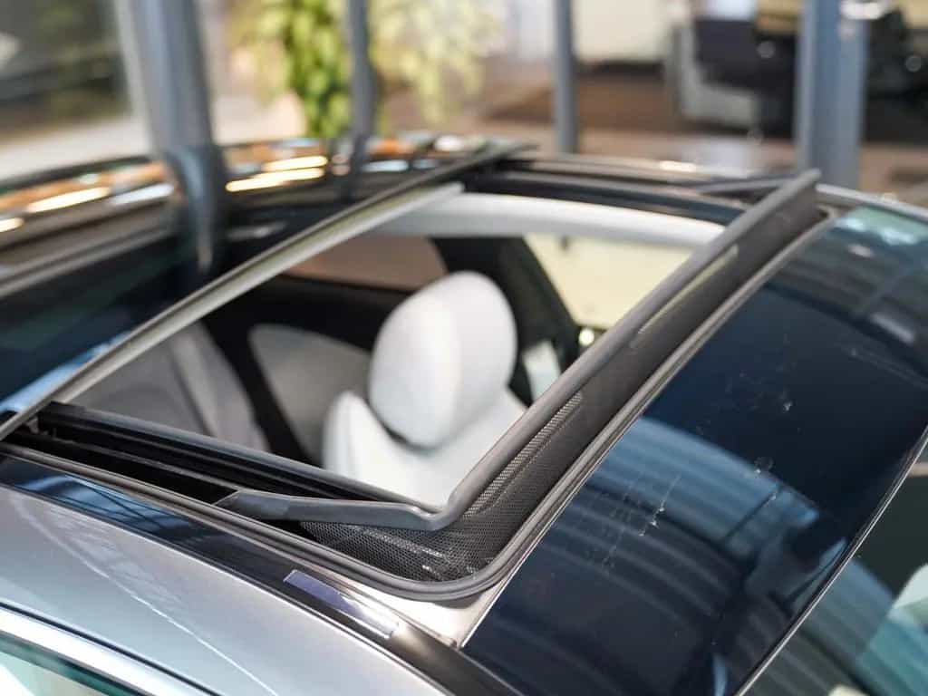 Mercedes-Benz C 200 Coupé kristallgrau Panorama Memory AHK ILS 03/2017-photo-3
