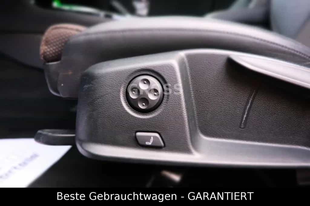 Audi A4 40 TDI Avant TipTr. "3xS-Line"MATRIX"DCC"AHK" 01/2023-photo-17