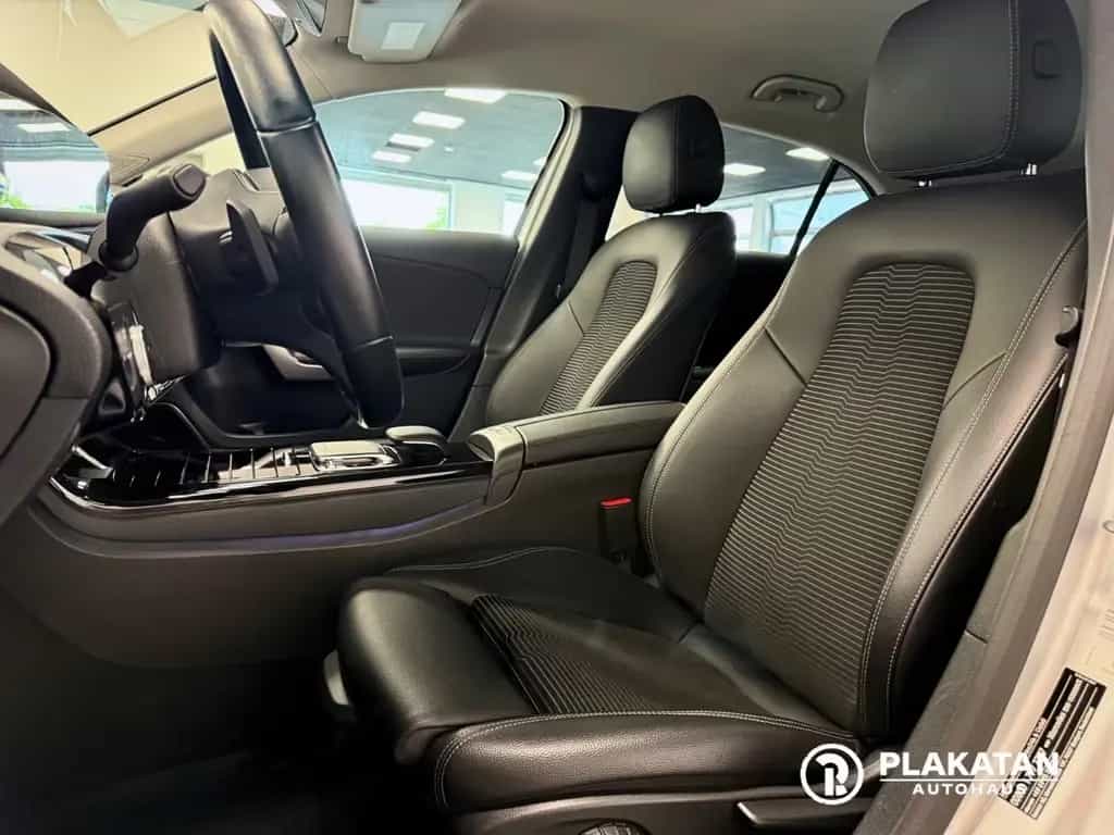 Mercedes-Benz A 200 Assist LED Kamera 360 Burmester 1Hand 09/2018-photo-20