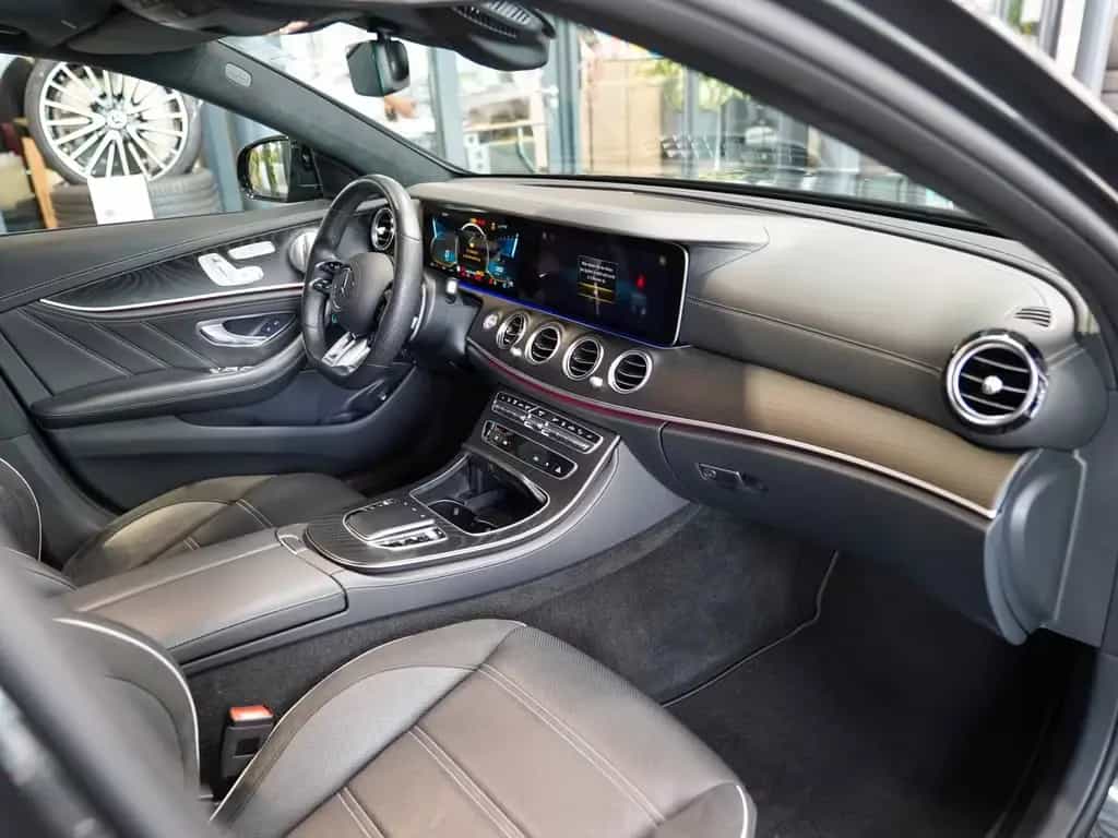 Mercedes-Benz E 63 AMG S T 4M+ Night Kreuzspeiche Head-up Pano 06/2022-photo-15