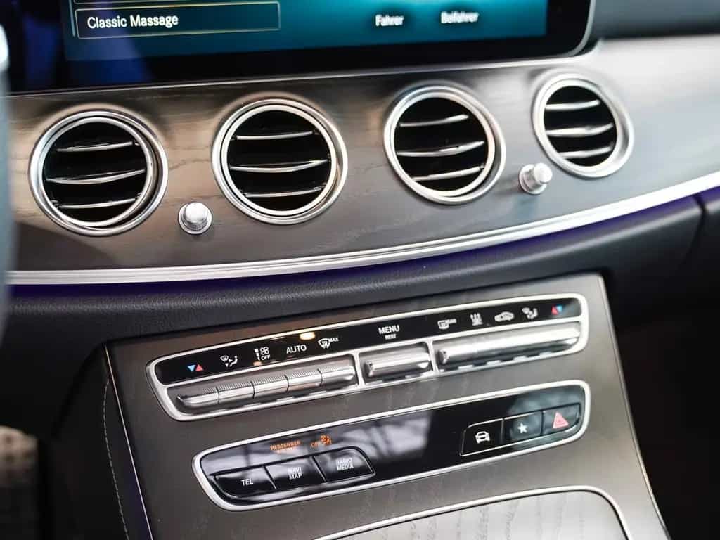 Mercedes-Benz E 63 AMG S T 4M+ Night Kreuzspeiche Head-up Pano 06/2022-photo-28