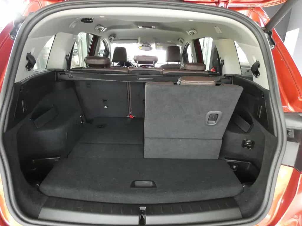 BMW 220 2 Gran Tourer 220 i Luxury Line 09/2020-photo-8