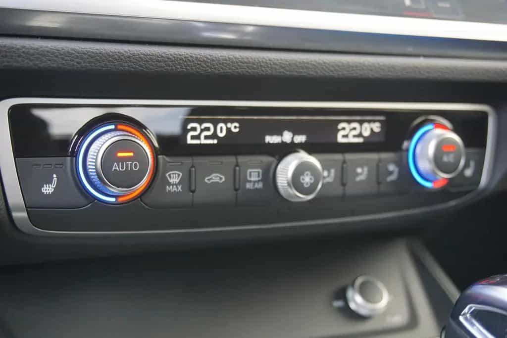 Audi Q3 1.5TSI S-tronic LED Kamera SHZ 1.Hd* 18" 06/2022-photo-11