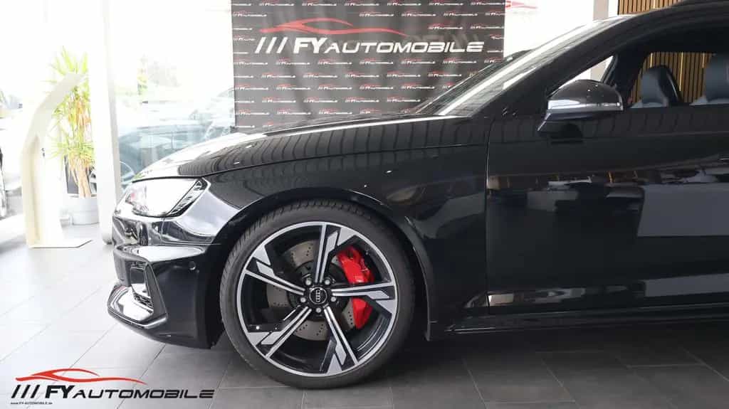 Audi RS4 2.9 TFSI quattro Carbon* Kam.* LED* Garantie 08/2019-photo-11