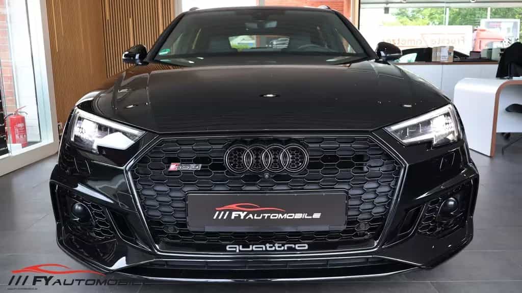 Audi RS4 2.9 TFSI quattro Carbon* Kam.* LED* Garantie 08/2019-photo-8