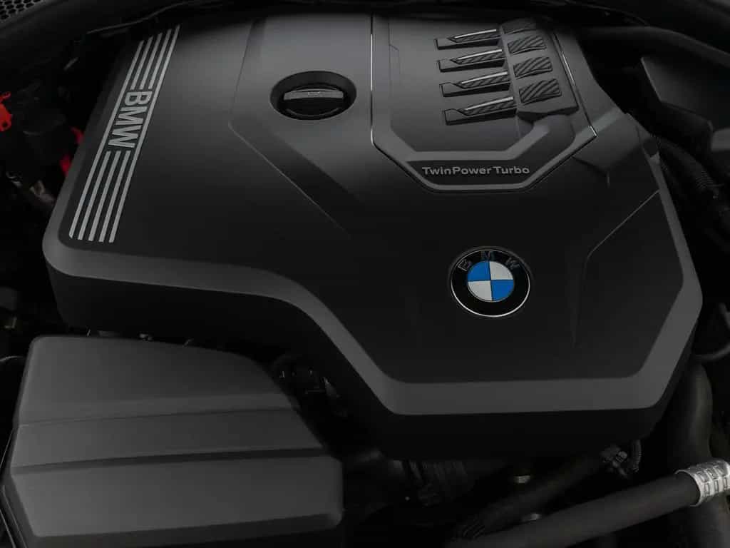 BMW 330 i xD Kamera DAB HiFi Leder Sportsitz Komfort 02/2023-photo-18