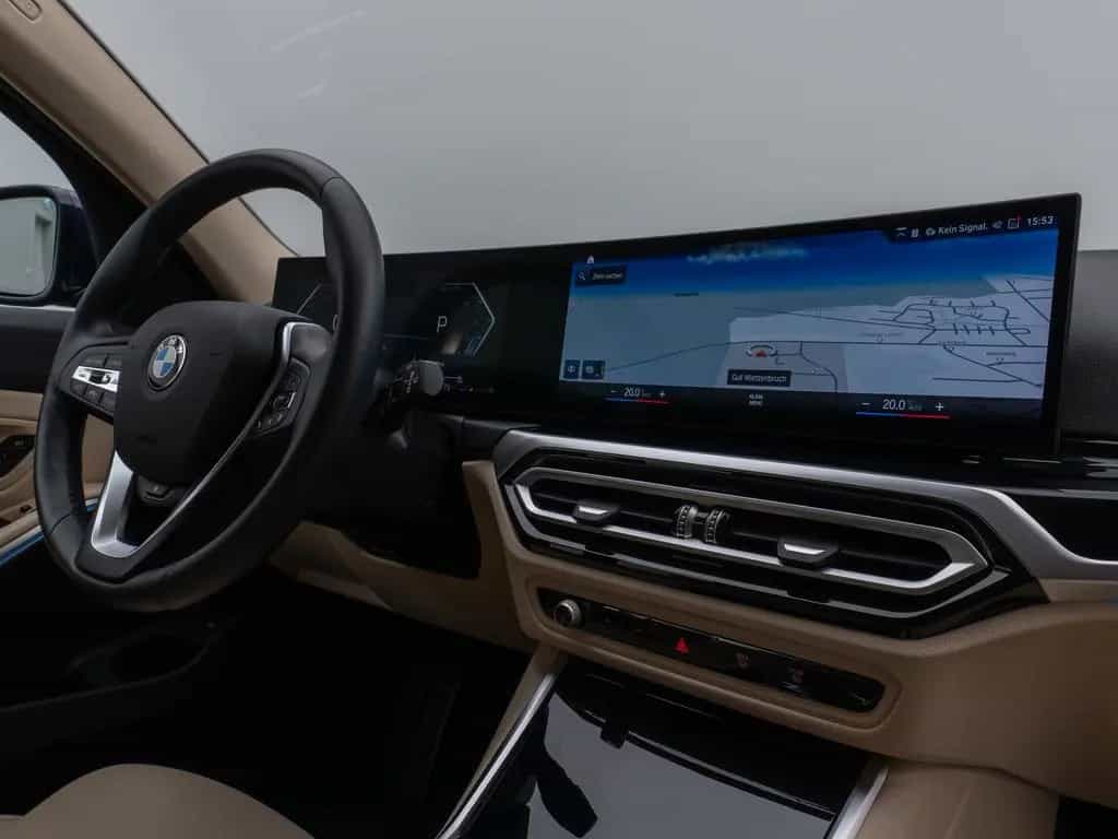 BMW 330 i xD Kamera DAB HiFi Leder Sportsitz Komfort 02/2023-photo-36