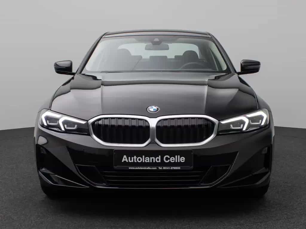 BMW 318 i DAB PDC Widscreen Geschwindigkeitsreg LED 10/2024-photo-1