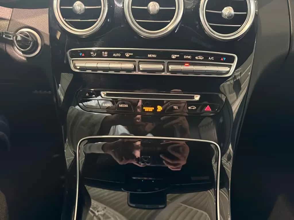 Mercedes-Benz C 250 *AMG-line*SHZ*C43 Optik* 09/2015-photo-17