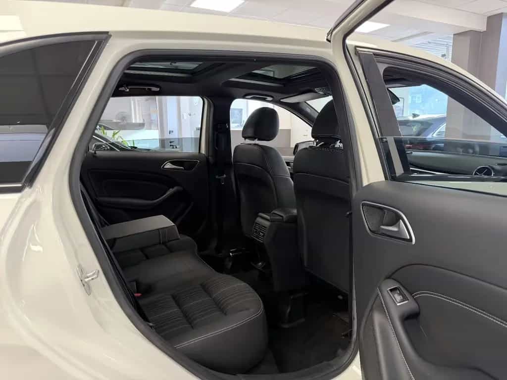 Mercedes-Benz B 200 CDI *AMG*Night*PanoSD*Bi-Xenon*Navi*Klima 01/2015-photo-12