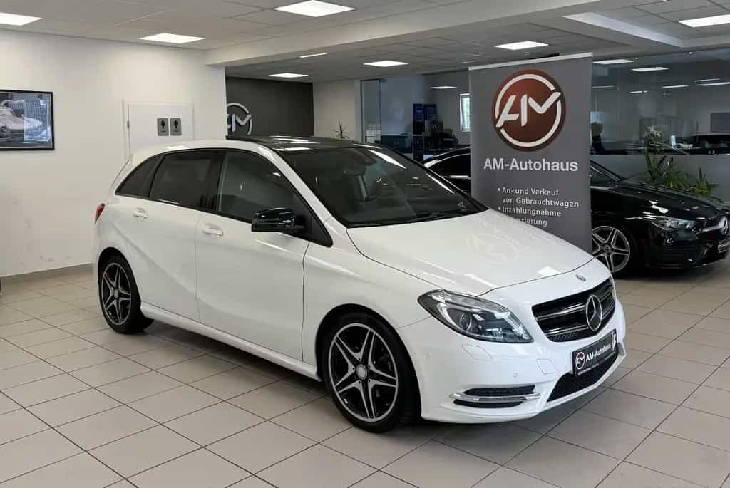 Mercedes-Benz B 200 CDI *AMG*Night*PanoSD*Bi-Xenon*Navi*Klima 01/2015-photo-14