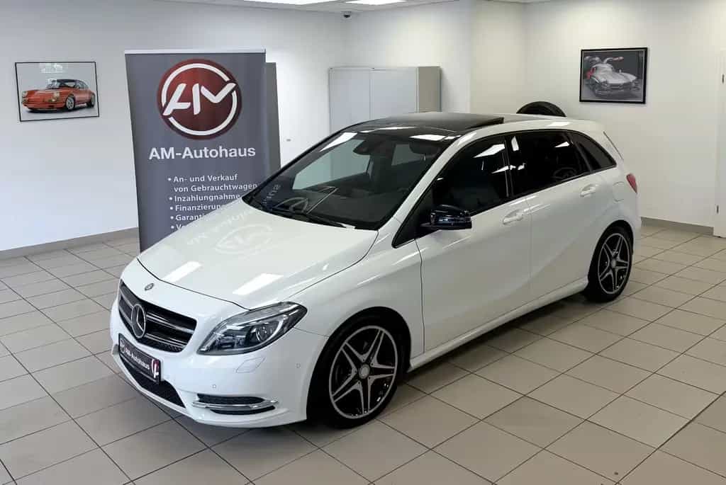 Mercedes-Benz B 200 CDI *AMG*Night*PanoSD*Bi-Xenon*Navi*Klima 01/2015-photo-16