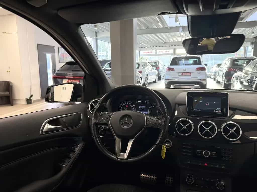 Mercedes-Benz B 200 CDI *AMG*Night*PanoSD*Bi-Xenon*Navi*Klima 01/2015-photo-17