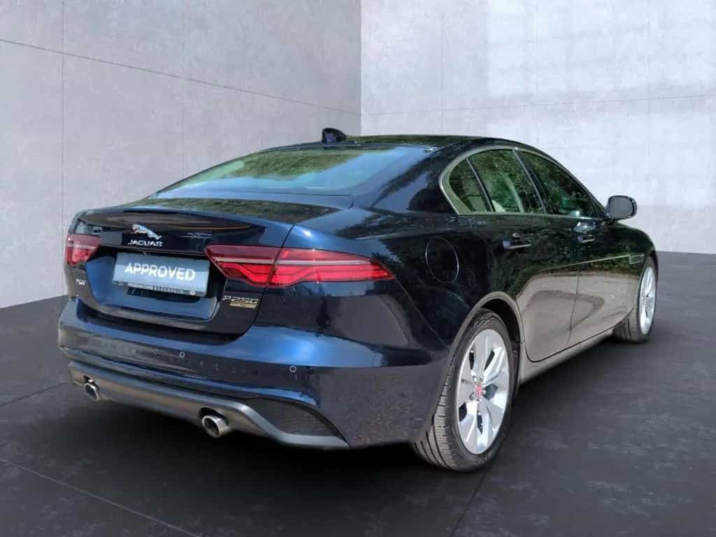 Jaguar XE P250 S Kamera LED PDC Keyless Temp. SHZ DAB+ 04/2020-photo-15
