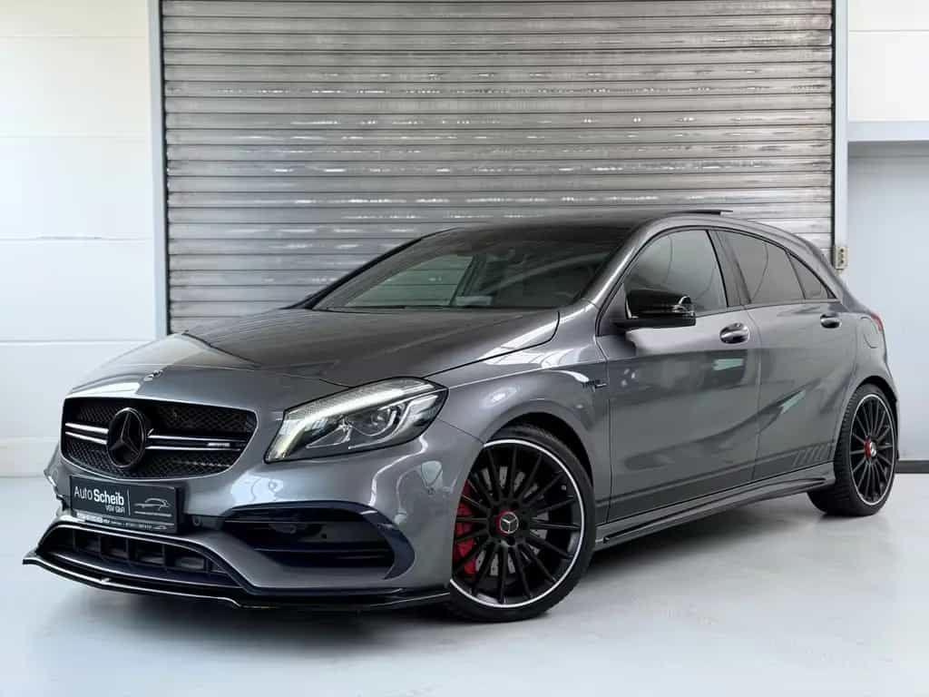 Mercedes-Benz A 45 AMG 4Matic*Performance-Abgas*Panorama*LED* 11/2017-photo-0